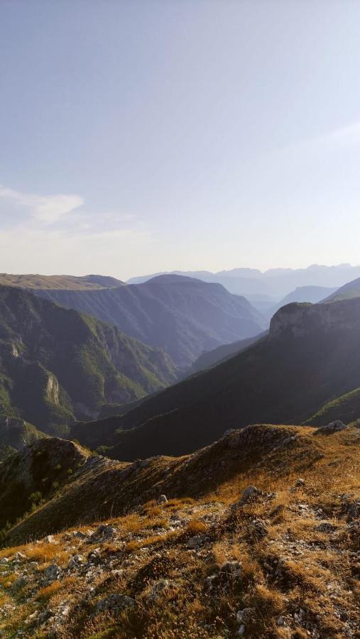 Natura As Gornji Lukomir Buitenkant foto
