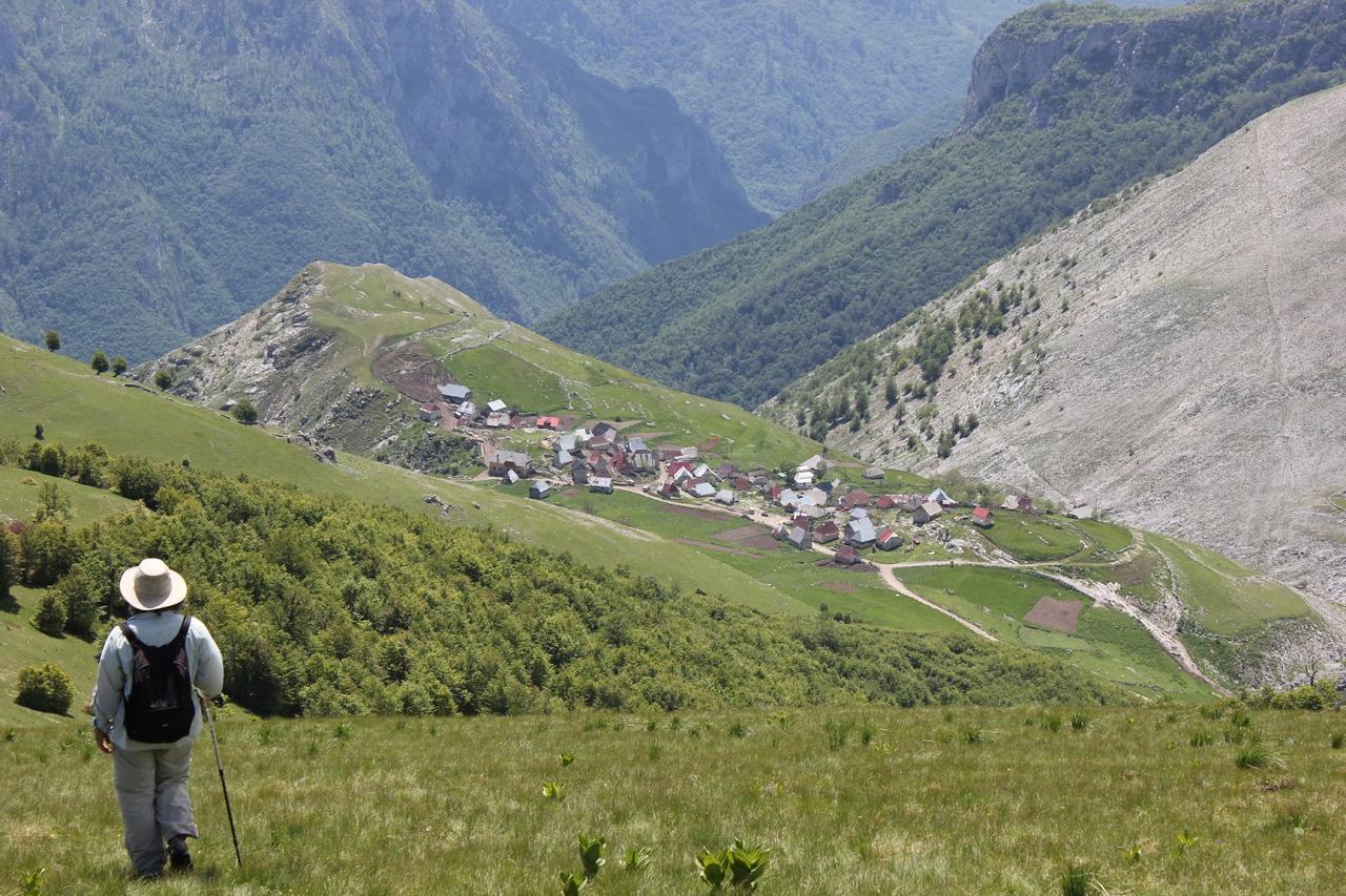 Natura As Gornji Lukomir Buitenkant foto